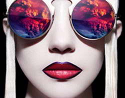 «Все ободрали, все уничтожили. Это просто кошмар». Рудковская и Плющенко хотят купить и восстановить дачу Фаберже в Санкт-Петербурге